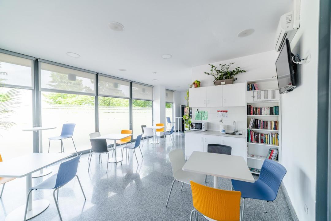 Micampus Logrono Student Residence Logroño Exterior foto